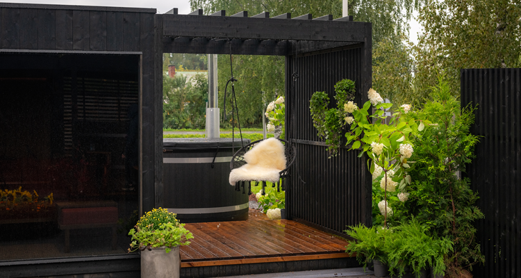 Kirami FinVision® -pergola M Misty – Open Space and Natural Serenity in a Stylish Shelter