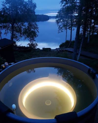 @muukkonenanne | Kuvassa valopalju | Kirami kesäkuvakilpailu 2019