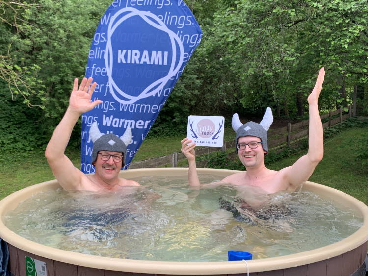 Günther en René in de hottub gingen zitten - Bekijk Kirami’s verjaardags live | Uitzending vanuit de hottub | Kirami