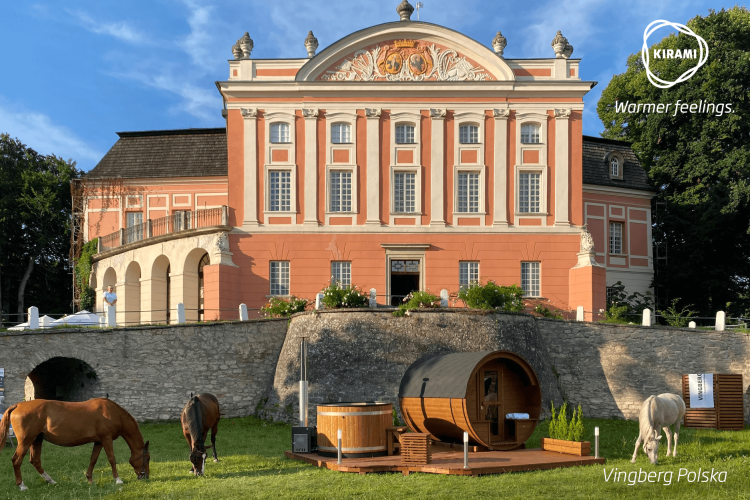 Vingberg Polska | Nous leur avons proposé de se baigner dans un spa suédois Kirami dans la cour d'un magnifique palace| Kirami