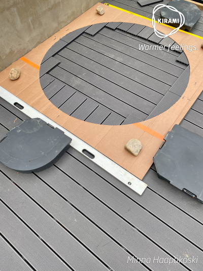 Minna Haapakoski | L'integrazione della tinozza nel patio sembra più pulita quando non ci sono troppi tipi diversi di materiali visibili | Kirami