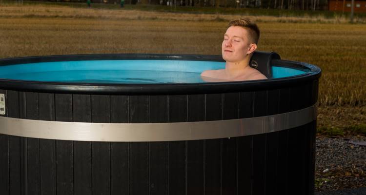 De hottub bevordert het geestelijk en lichamelijk welzijn | Kirami