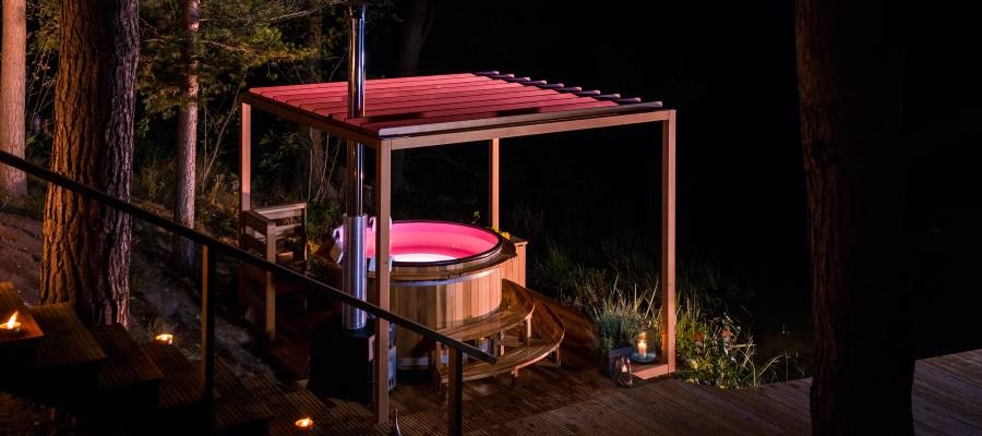 light up the darkness with an illuminated hot tub | Kirami