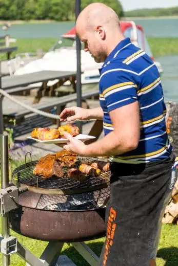 KiramiByHarvia Roasty Boss barbecue